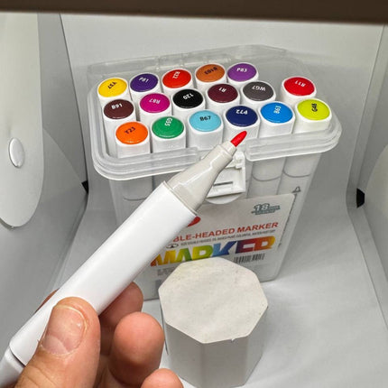 Zestaw 18 dwustronnych markerów alkoholowych do rysunku ilustracji i projektów DIY