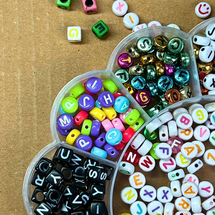 Zestaw Koralików do Robienia Biżuterii – Kreatywny Zestaw DIY