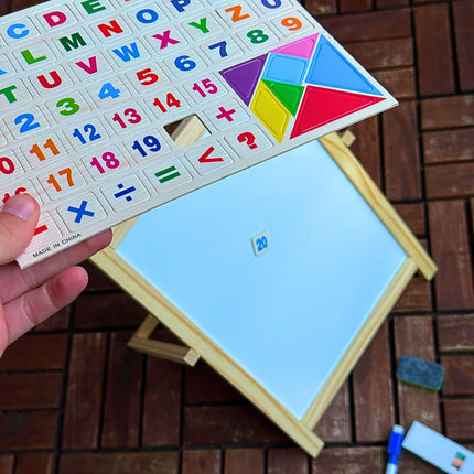 Tablica Edukacyjna 2w1 – Zabawa i Nauka na Drewnianej Tablicy Dzieckiej